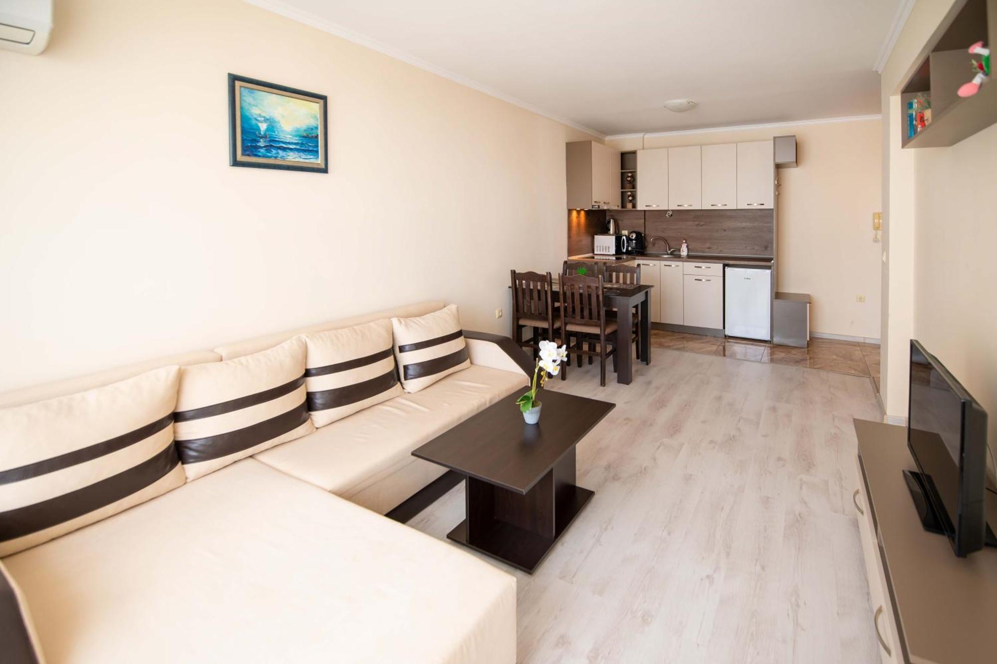 Sveti Vlas Apartments Bagian luar foto