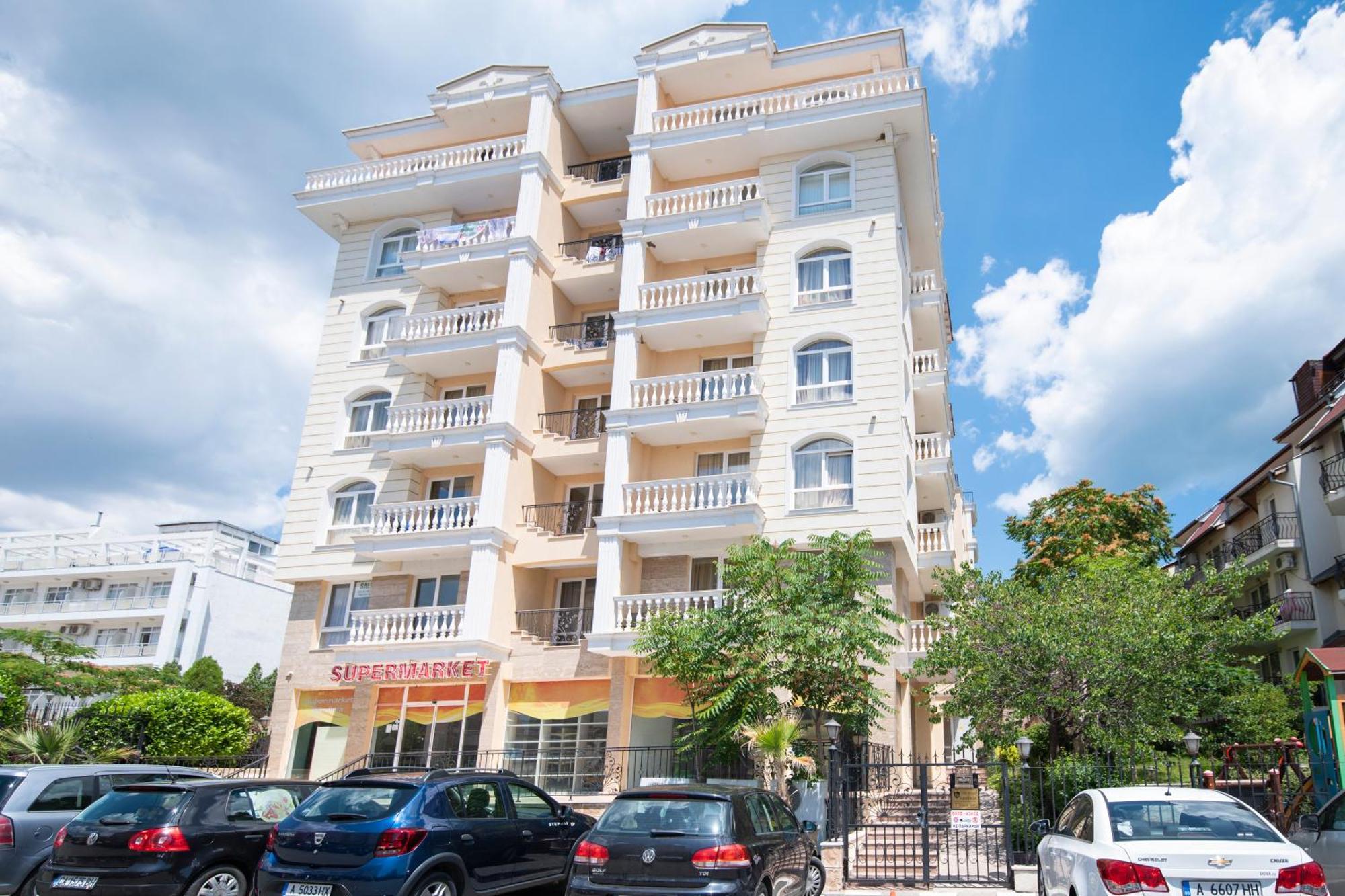 Sveti Vlas Apartments Bagian luar foto